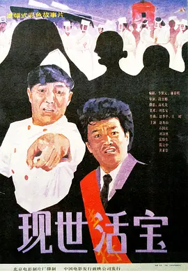 女人趴下脱了内裤光着被调教